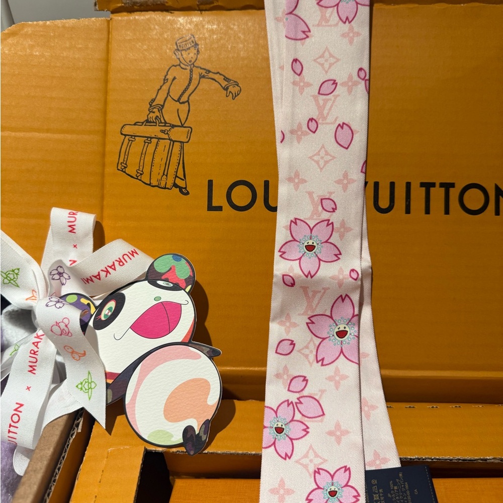 Louis Vuitton Murakami Pink Cherry Blossom Bandeau Panda gift tag